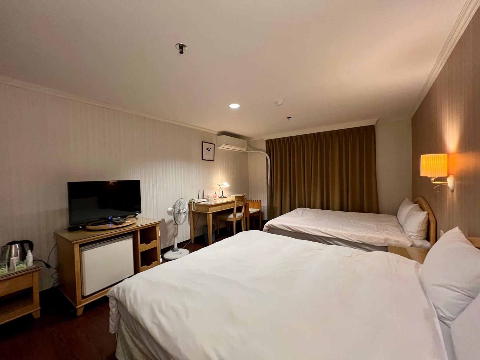 Hermes Hotel Xinzhu Zewnętrze zdjęcie